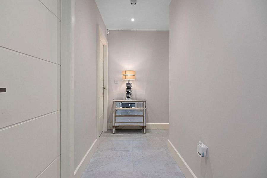 8 Castlelinn, 2-6 Bath Road