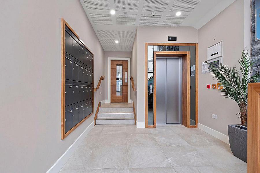 8 Castlelinn, 2-6 Bath Road