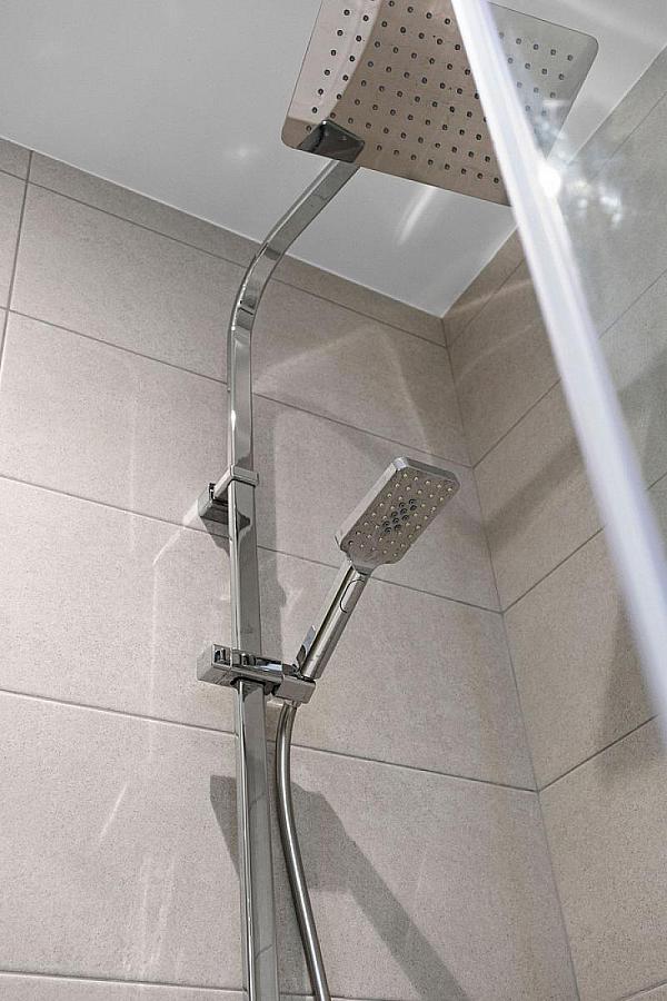 8 Castlelinn, 2-6 Bath Road