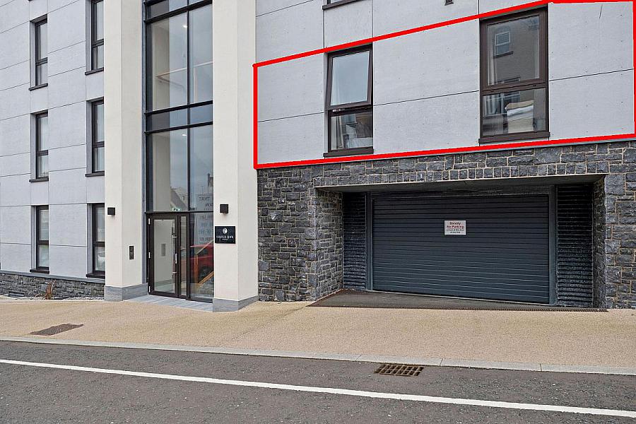 8 Castlelinn, 2-6 Bath Road