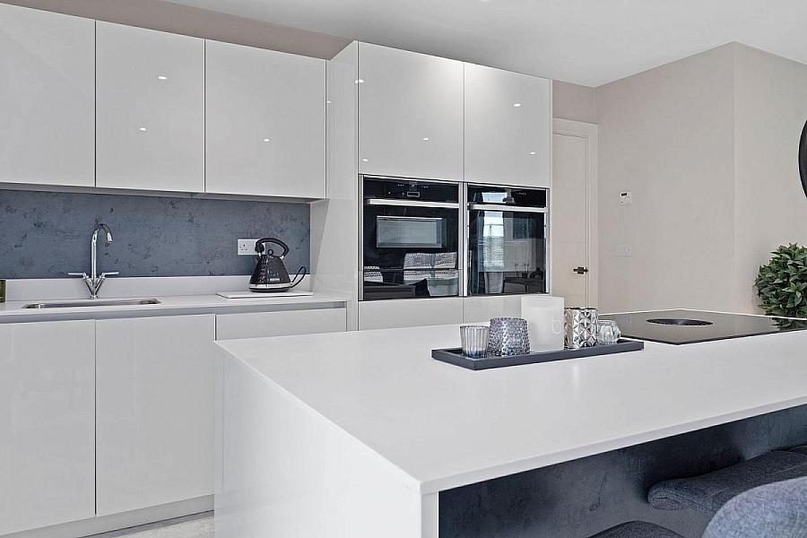 8 Castlelinn, 2-6 Bath Road