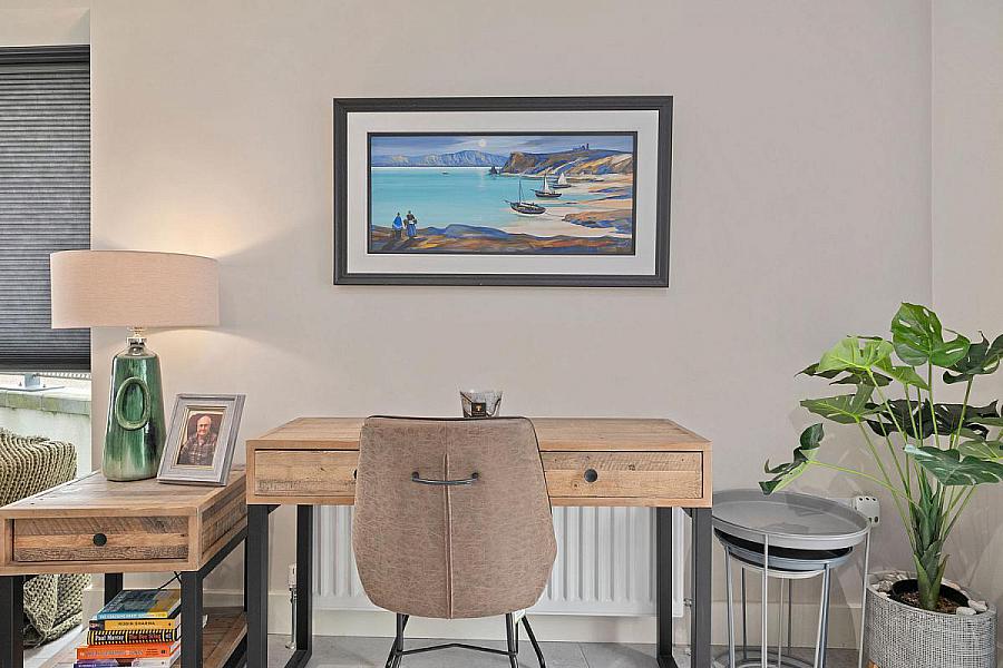 8 Castlelinn, 2-6 Bath Road