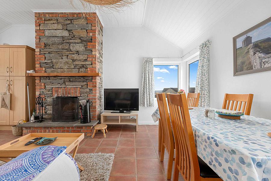 111 Point Road, Magilligan