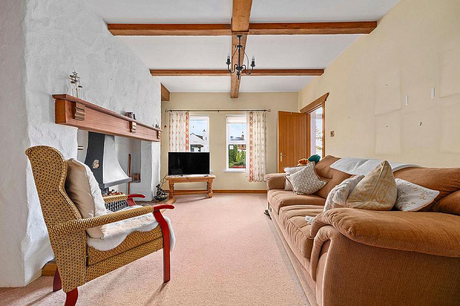 45 Woodford Park