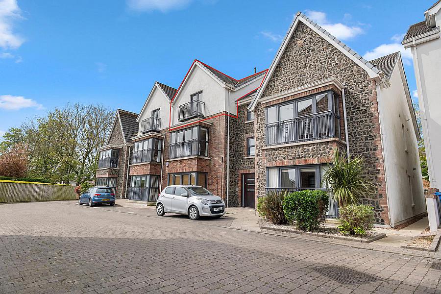 39 Montague Court