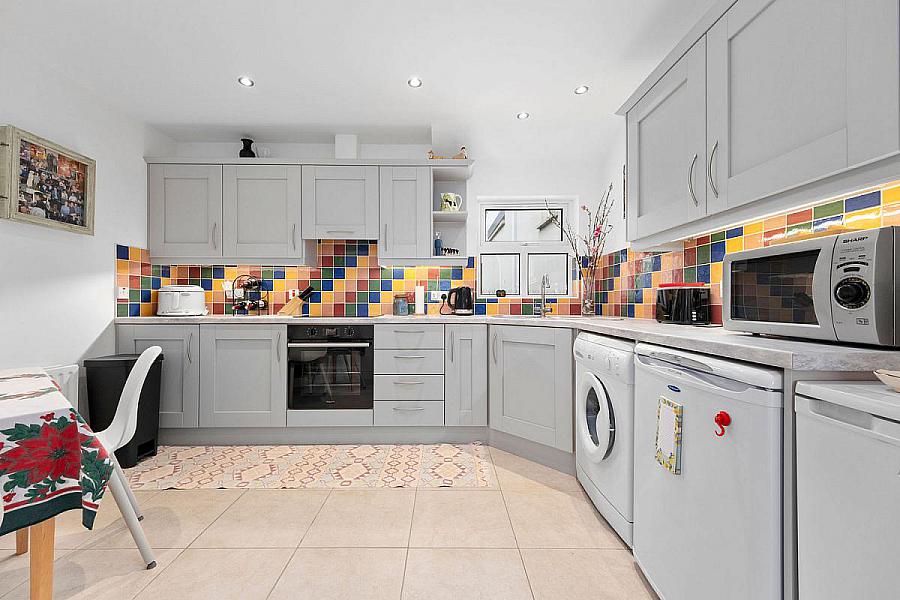 7C Causeway View Terrace