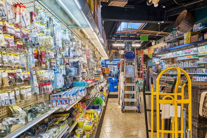 Willis Mccloskey - Hardware Merchant