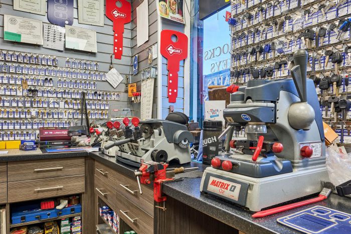 Willis Mccloskey - Hardware Merchant