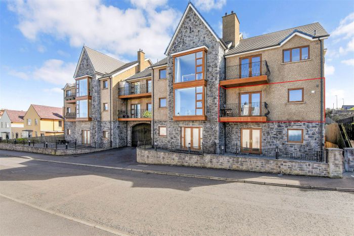 9 Tunnel Brae, main street, castlerock, BT51 4EW