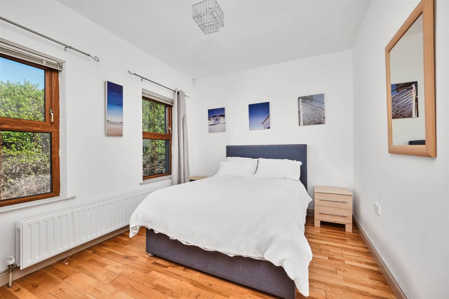11a Seahaven Park