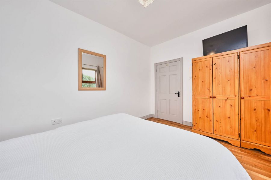 11a Seahaven Park