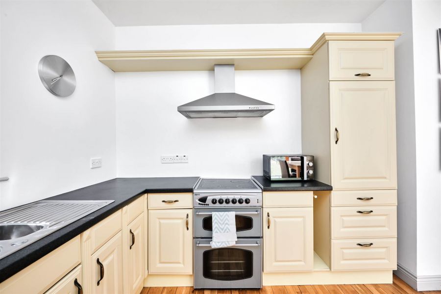 11a Seahaven Park