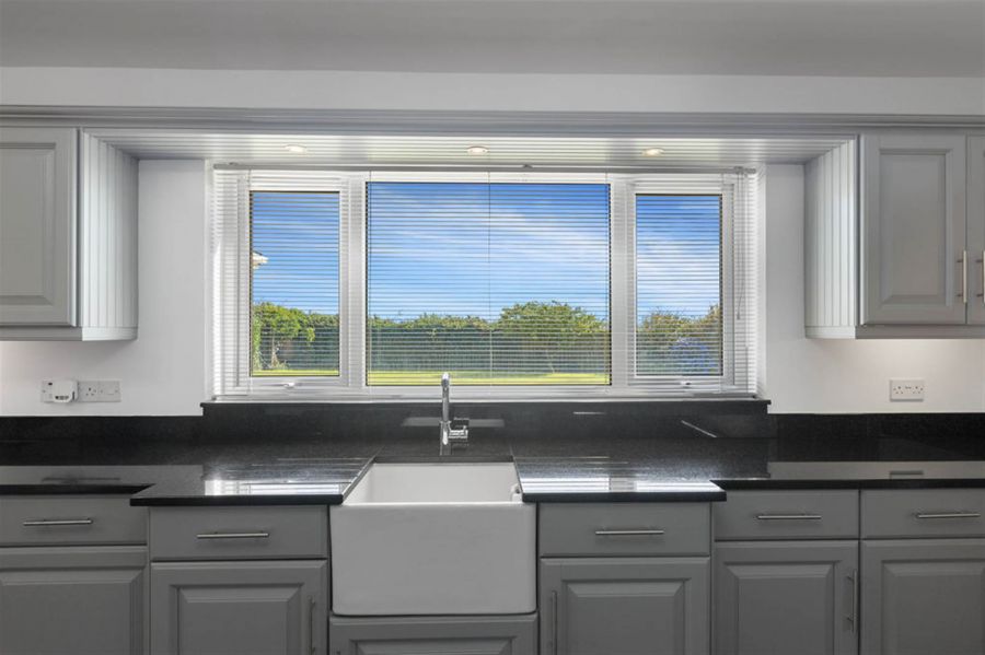39 Meadowlands
