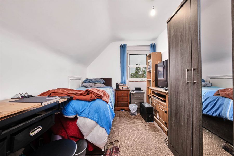 1 Burnside Mews