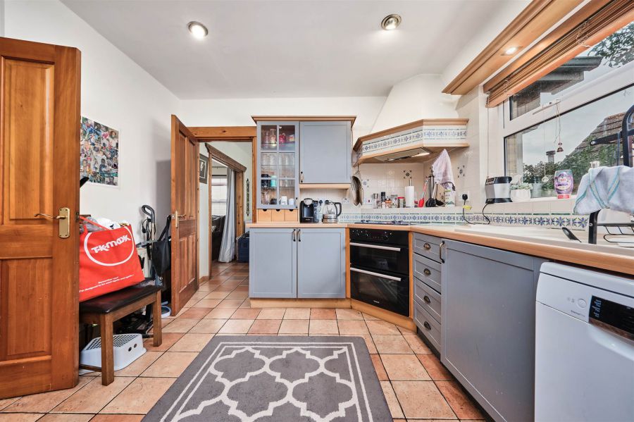 1 Burnside Mews