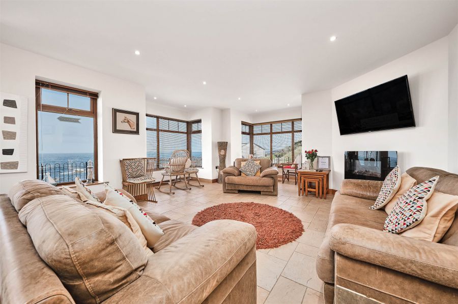 34 Strand Road
