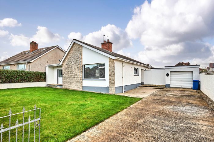 6 Swilly Road, portstewart, BT55 7DH