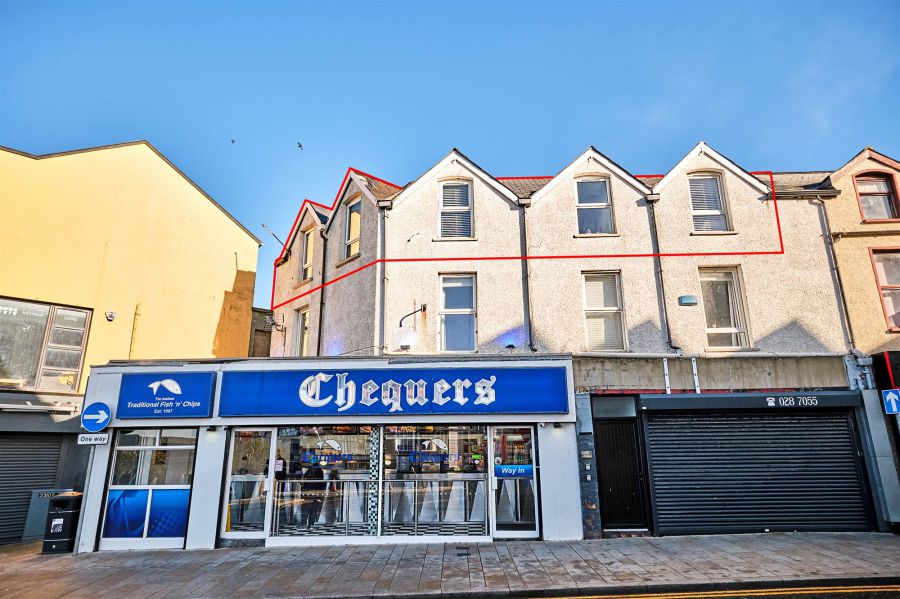 Apt 2, 2 Dunluce Avenue, portrush, BT56 8DN