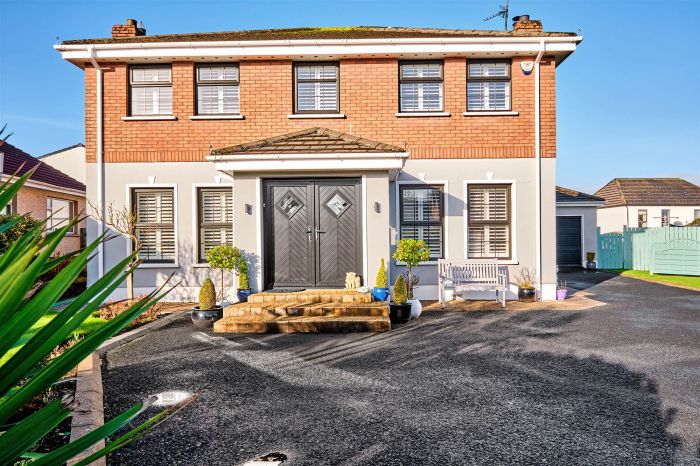 9 Meadow Park