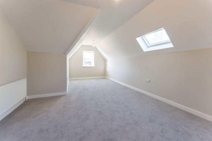 1 Boundary Lodge Lane
