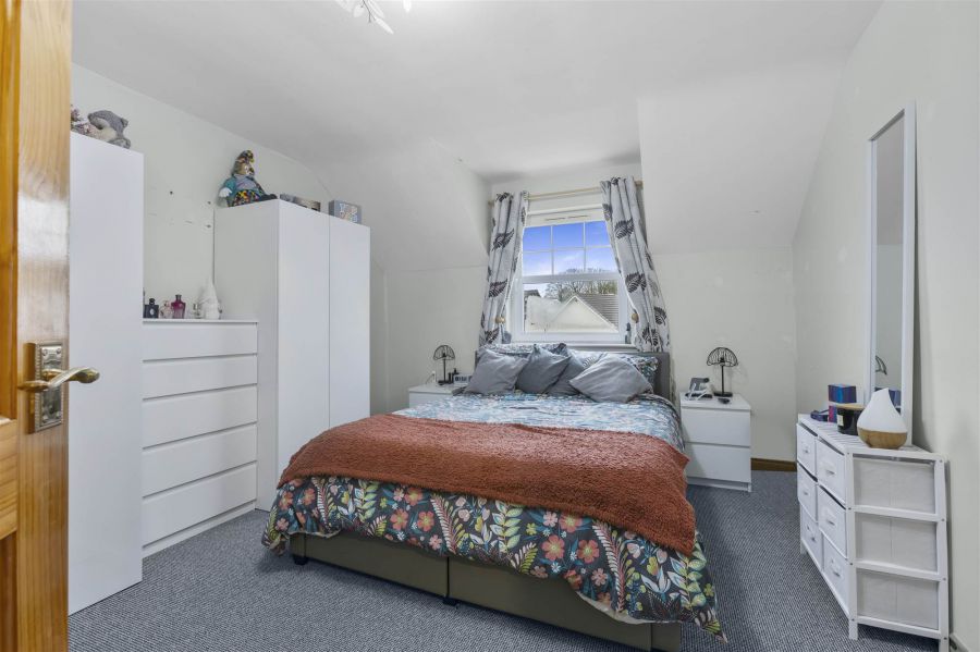 48 Primrose Park