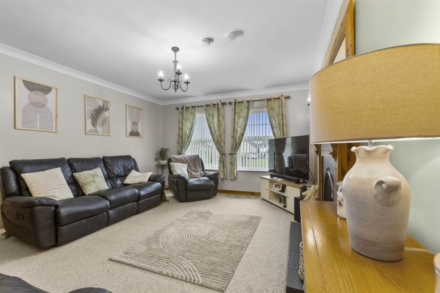 48 Primrose Park
