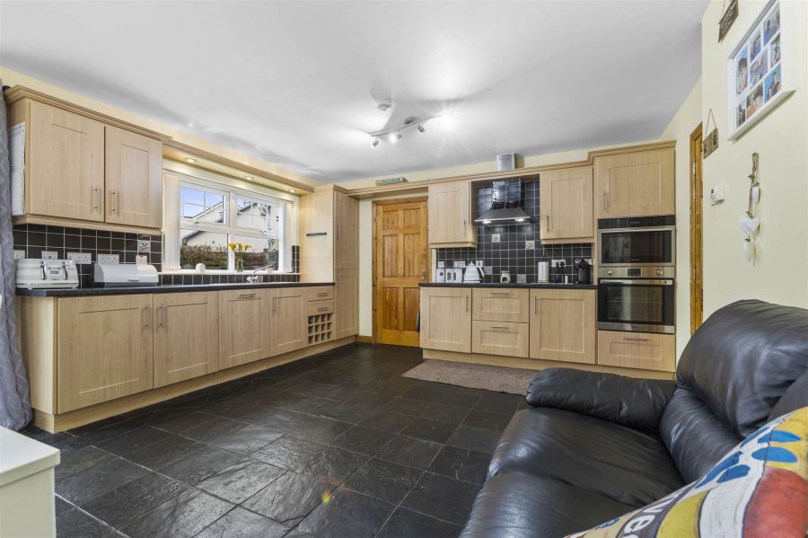 48 Primrose Park
