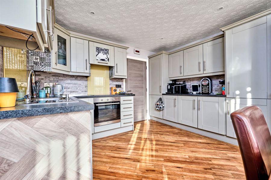 53 Cappagh Avenue