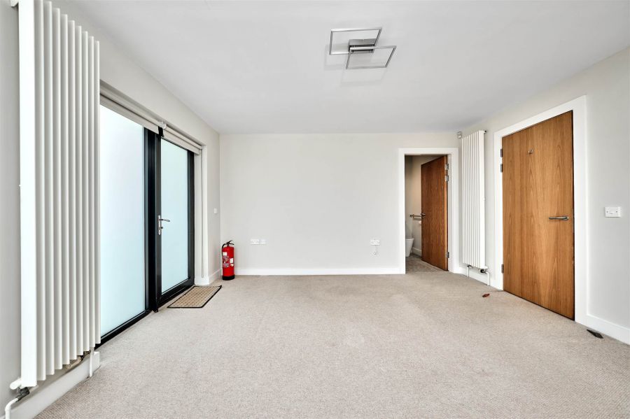 3 Heathmount View