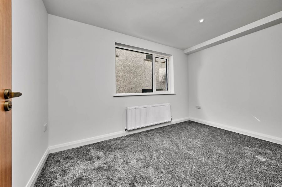 Apt 1, 5 Harbour Road