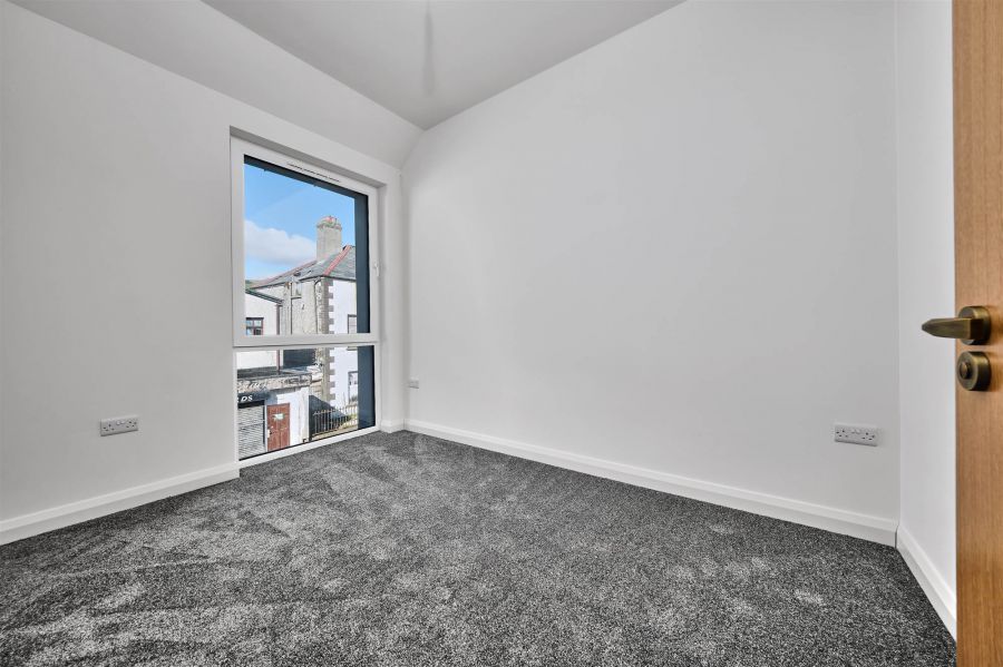 Apt 3, 5 Harbour Road