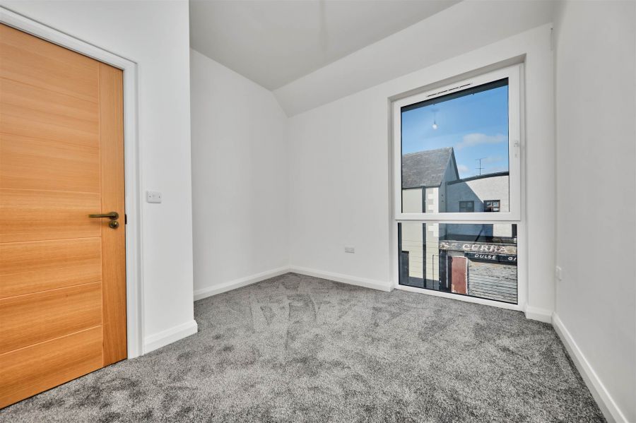 Apt 3, 5 Harbour Road