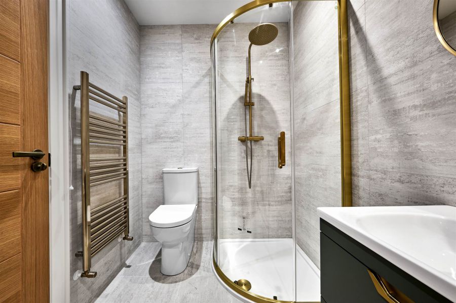 Apt 3, 5 Harbour Road