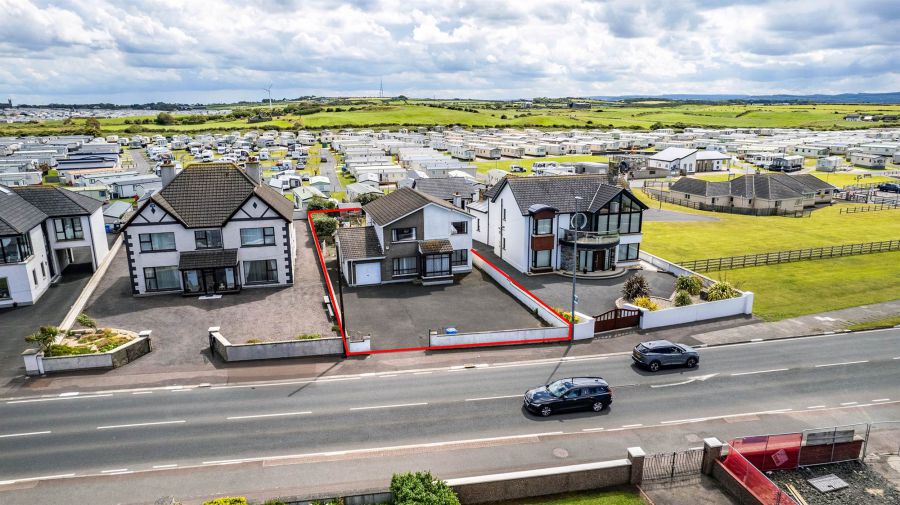 Site For Two Dwellings At 8a Ballyreagh Road