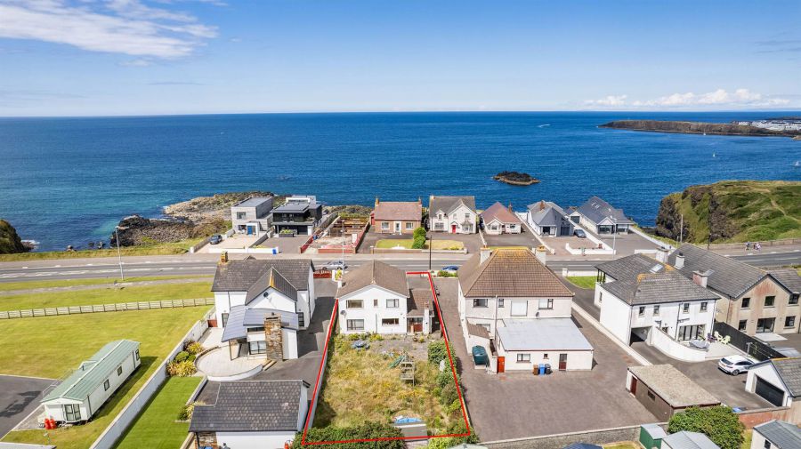 Site For Two Dwellings At 8a Ballyreagh Road