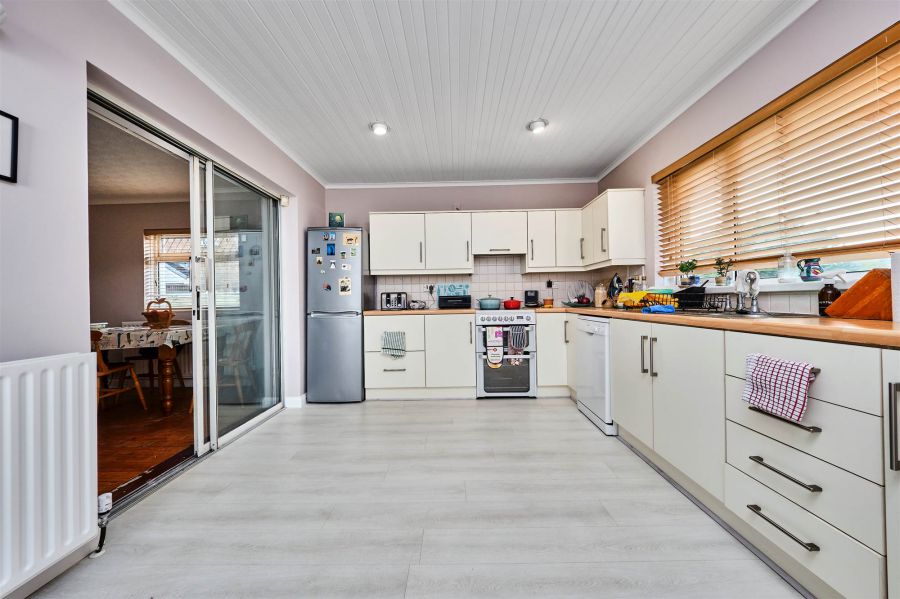 45 Burnside Road