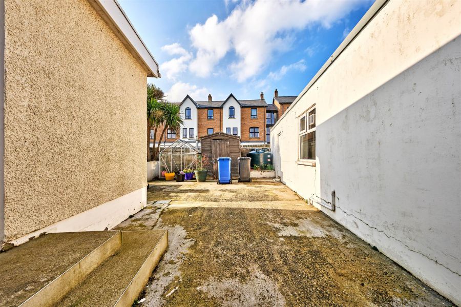 45 Burnside Road