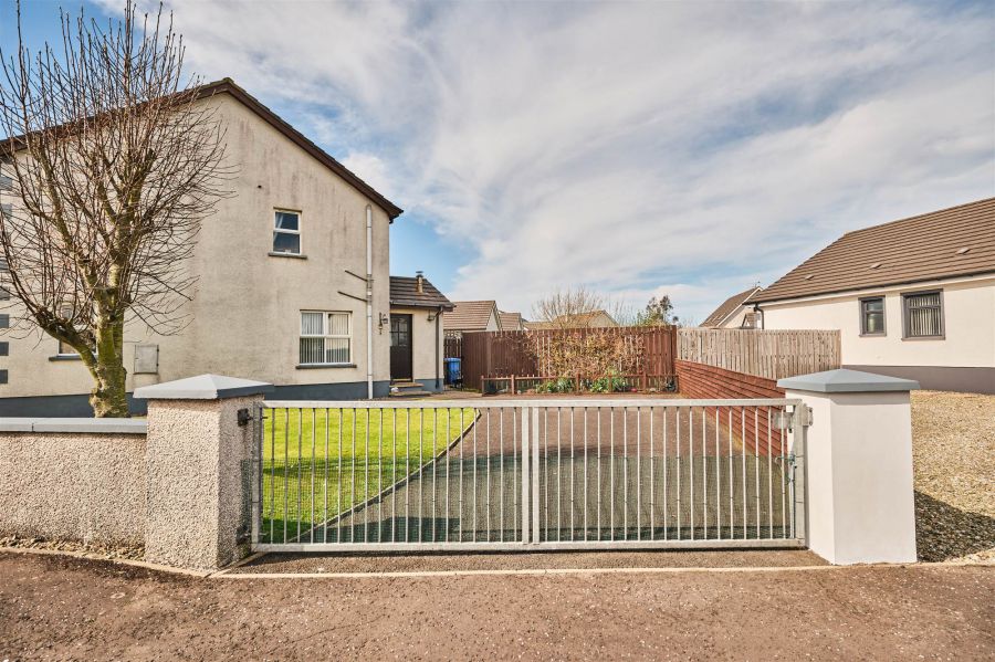 59 Primrose Gardens