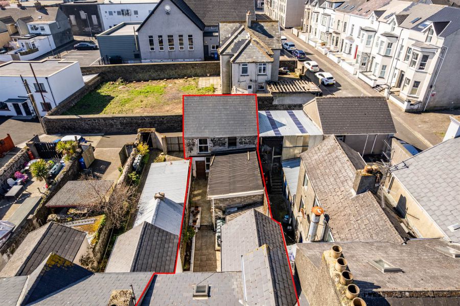 42 Causeway Street