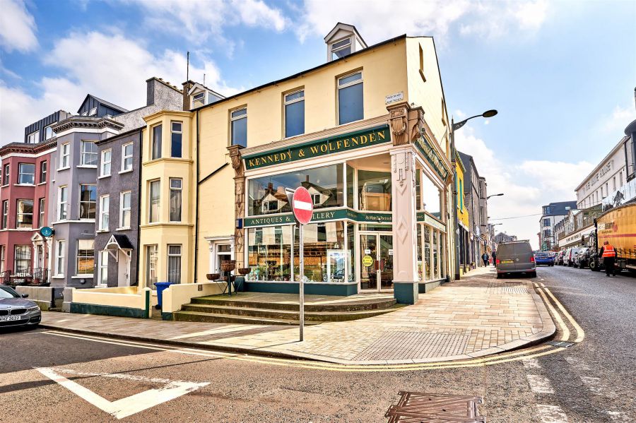 86 Main Street & 2 Bath Street