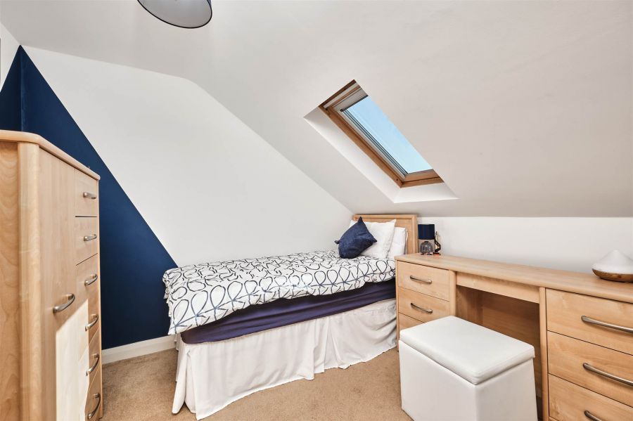 14 Galvally Mews