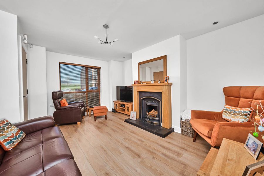 14 Galvally Mews