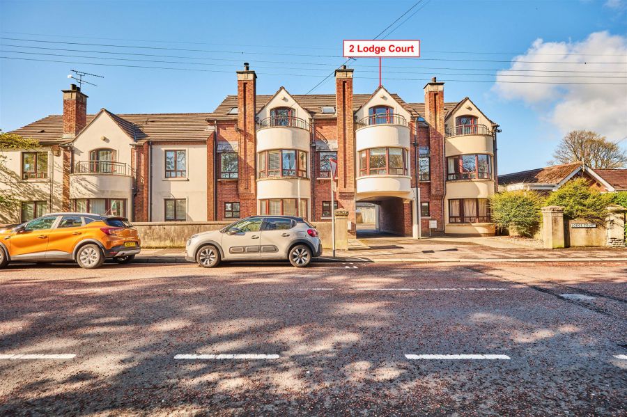 2 Lodge Court