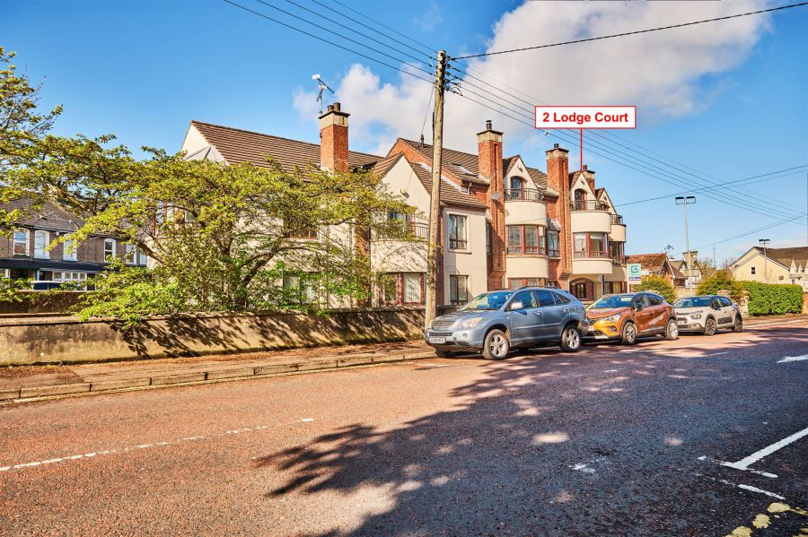2 Lodge Court