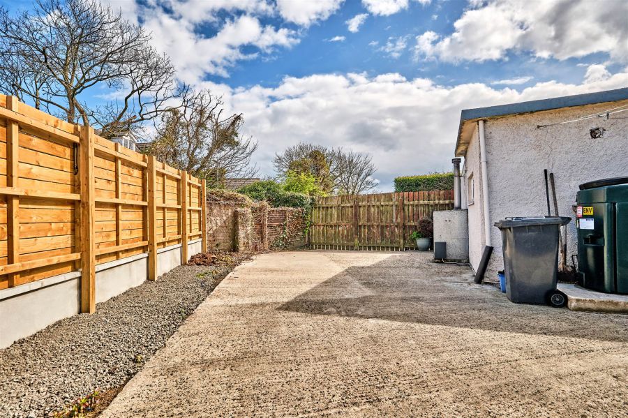 99 Coleraine Road