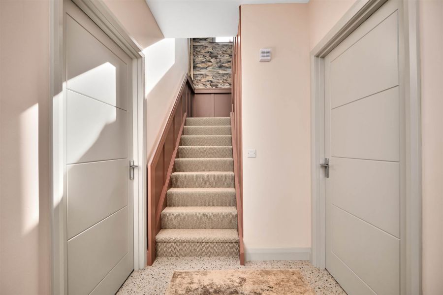 The Ballylesse, 8 Nursery Mews