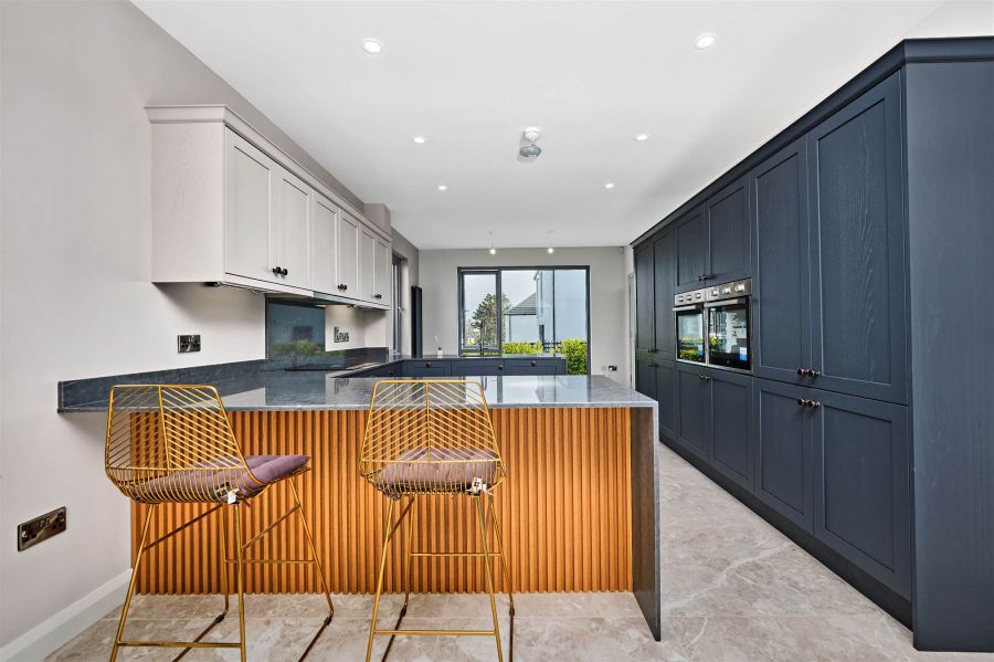 The Dunluce, 5 Nursery Mews
