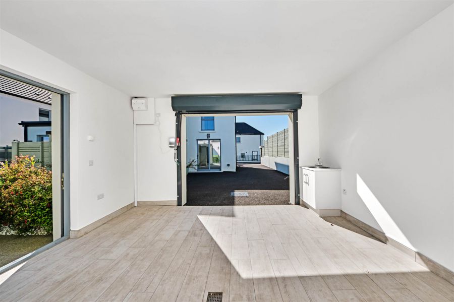 The Dunluce, 5 Nursery Mews