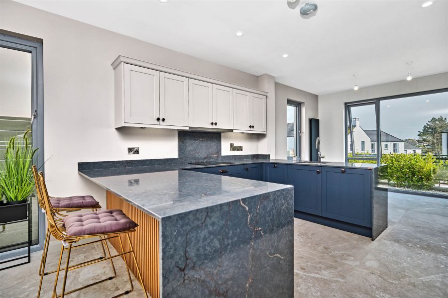 The Dunluce, 5 Nursery Mews