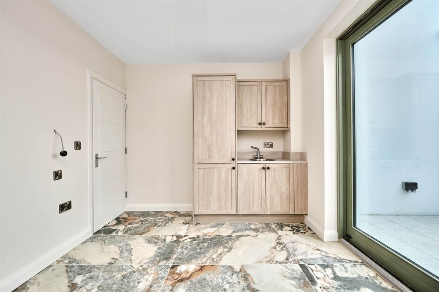 The View, 4 Nursery Mews
